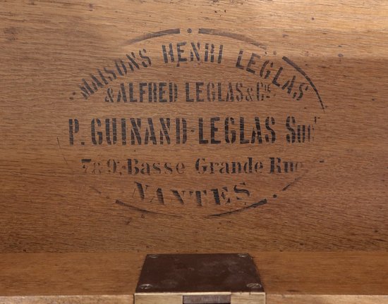 Commode Psyché en Noyer, Maison Guinand-Leglas, style Rocaille – 1900