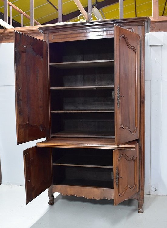 Importante Quattro porte di proprietà, regionale, in betulla rossa, periodo Luigi XV - Fine XVIII secolo