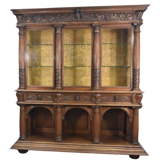 Renaissance Style Carved Showcase In Walnut