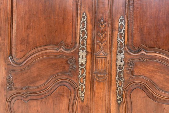             Armoire Nimoise De Mariage Louis XV époque XVIIIème En Noyer à Restaurer             