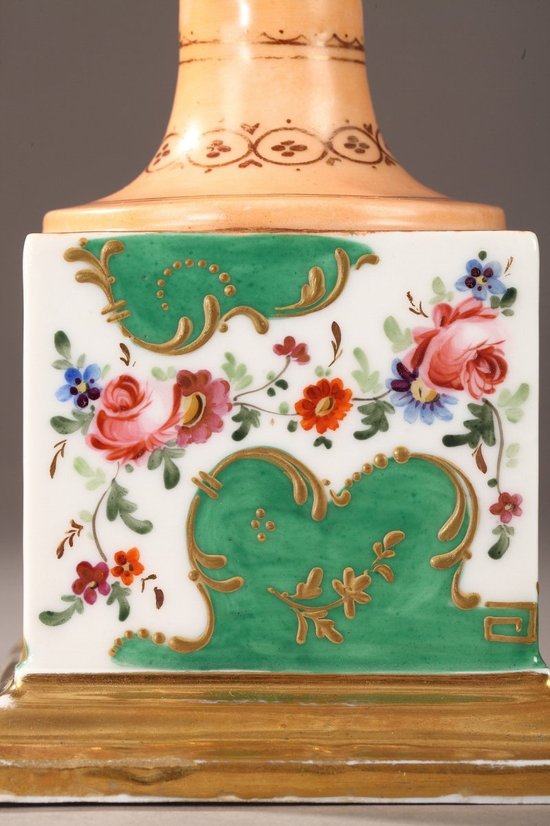 Medici Vases In Porcelain Of The Louis-Philippe Period