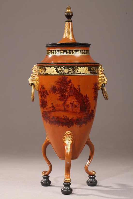 Rare Paire De Fontaines à Boisson à Décor En Camaïeu