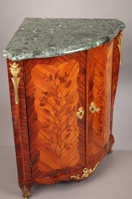 Paire d'Encoignures En Marqueterie De Fleurs d'époque Louis XV