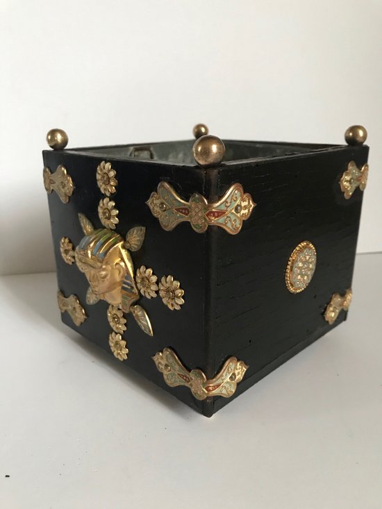 Hand planter and its Napoleon III zinc basin