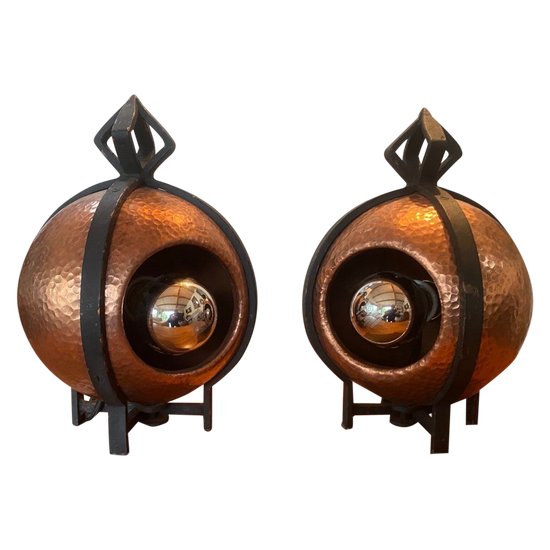 Rare! Pair of Art Deco lamps in dinanderie