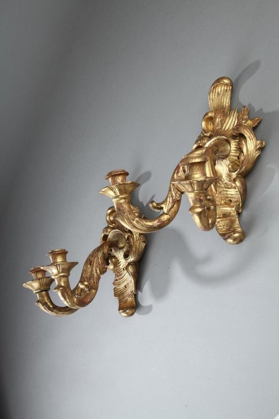 Appliques Anciennes à 2 Lumières En Bois Doré d'époque Louis XV