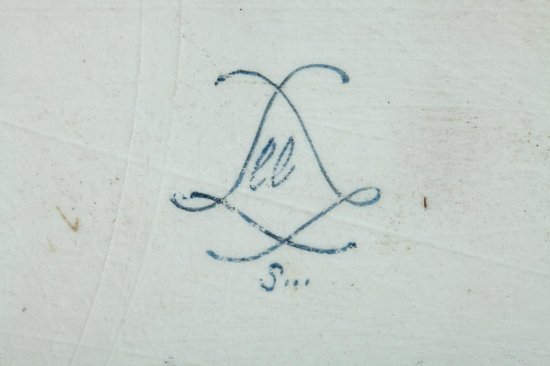 Coupe En Porcelaine Bleue Dans Le Style De Sèvres, XIXe Siècle