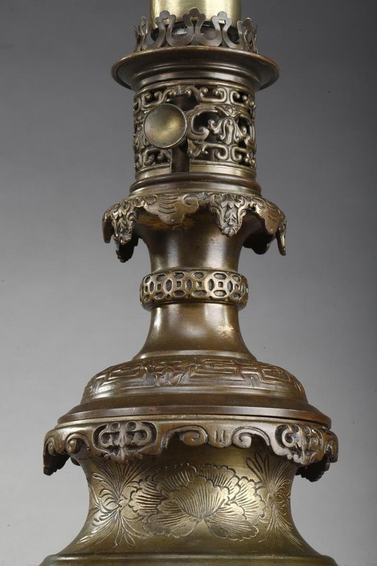 Paire De Lampe à Pétrole Ancienne à Décor d'Oiseaux Et De Fleurs Dans Le Style De Chine