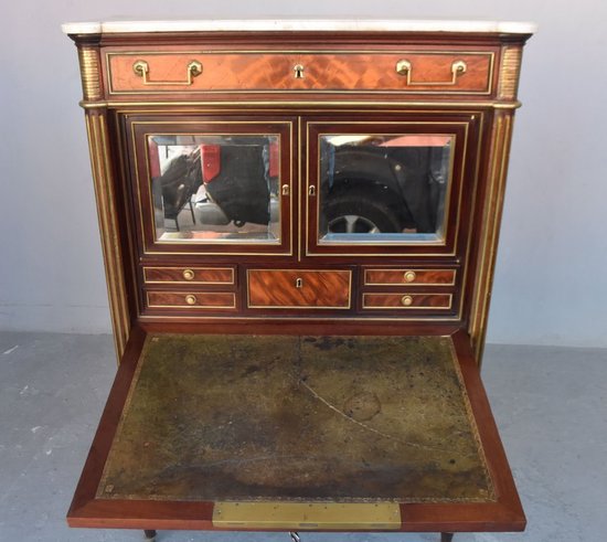 Secrétaire Louis XVI à Portes En Acajou Flammé XVIIIème Serrures à Trèfle