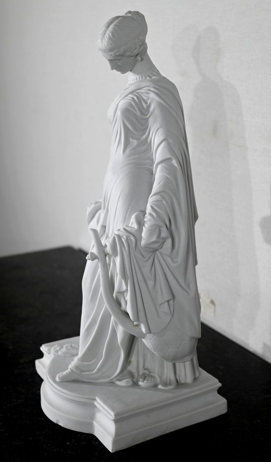 Cookie " Sapho à la Colonne ", after J. Pradier - 1920