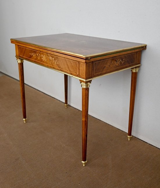 Table de Jeux en Palissandre, style Louis XVI – Fin XIXe