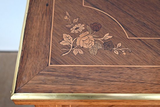 Table de Jeux en Palissandre, style Louis XVI – Fin XIXe