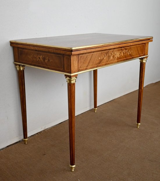 Table de Jeux en Palissandre, style Louis XVI – Fin XIXe