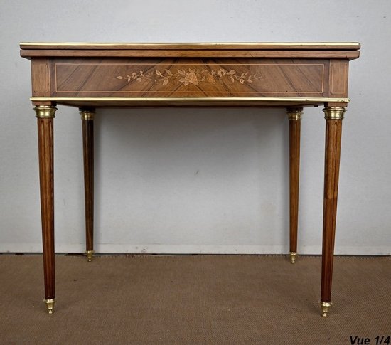 Table de Jeux en Palissandre, style Louis XVI – Fin XIXe