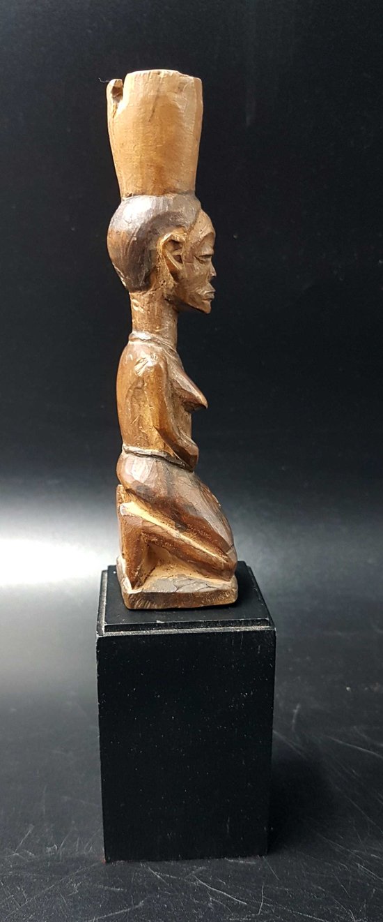 Mortier à Tabac Ou à Chanvre, Holo, R.D.C.