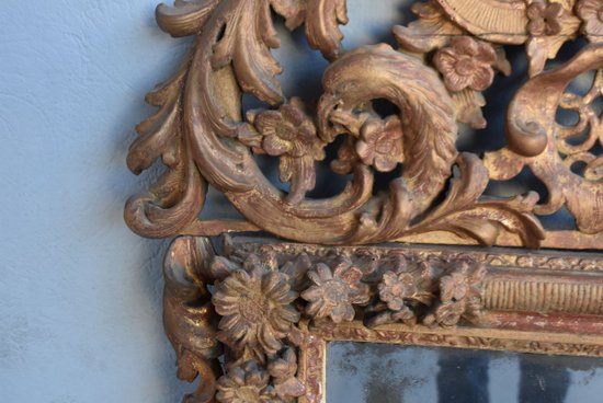 Specchio Luigi XIV In Legno Intagliato E Dorato XVIII Volta