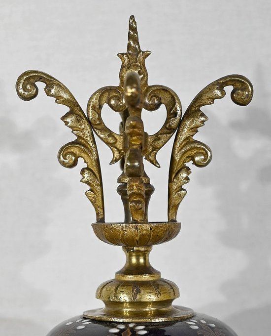 Important Gilded Bronze Mantel Set - Late 19th Century