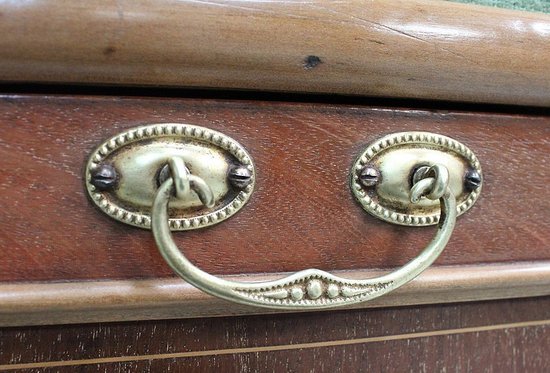 Porte Revues - Tabouret Anglais en Acajou Blond - 1900 / 1920