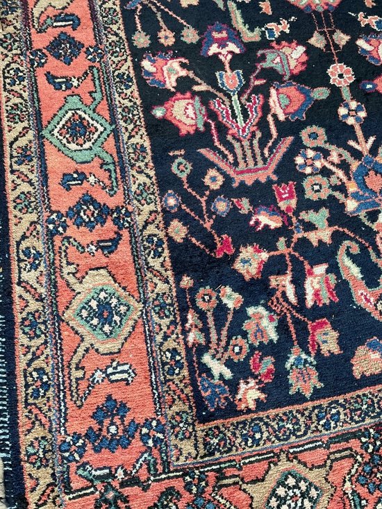 Beau Tapis Oriental