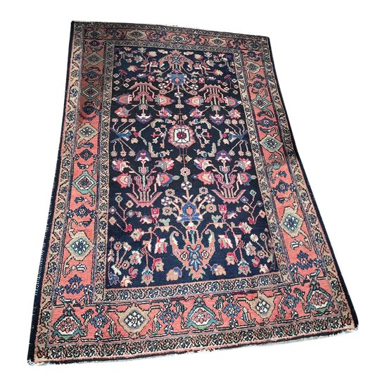 Beau Tapis Oriental