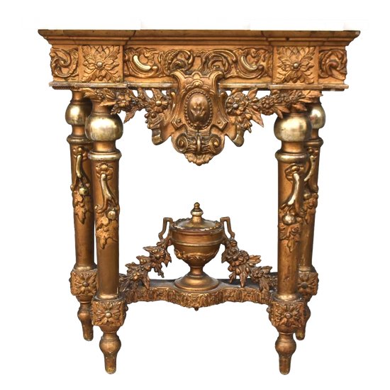 Konsolenholz und goldene Stuckplatte Marmor Ende des neunzehnten Mals