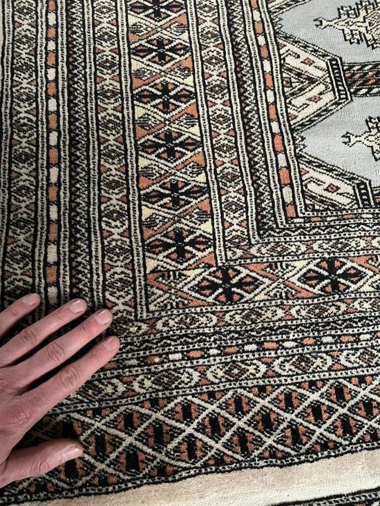 Orientteppich Mit Hellem Ton