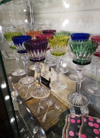  6 Weißweingläser, sogenannte „Rohmer“, Modell „Buckingham“, aus Baccarat-Kristall