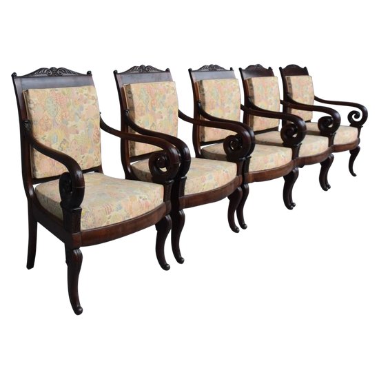 Mahogany Restoration Period Crosse Salon 10pcs