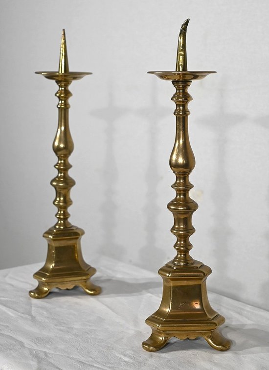 Coppia di portacandele in bronzo dorato - metà del XIX secolo