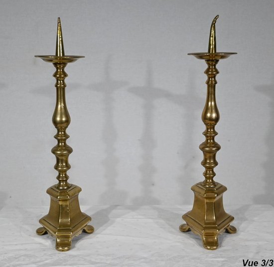 Coppia di portacandele in bronzo dorato - metà del XIX secolo