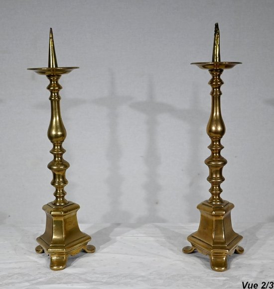 Coppia di portacandele in bronzo dorato - metà del XIX secolo