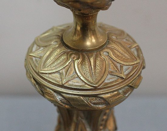 Paire de Flambeaux en Bronze Doré, style Louis XVI - XIXe