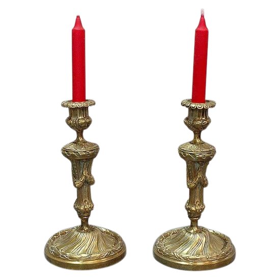 Paire de Flambeaux en Bronze Doré, style Louis XVI - XIXe