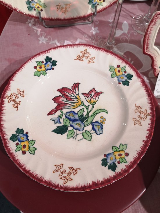 Service de table Longwy en faïence modèle Marseille 45 pièces