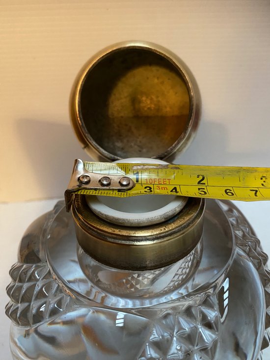 TINTENFASS AUS BACCARAT-KRISTALL