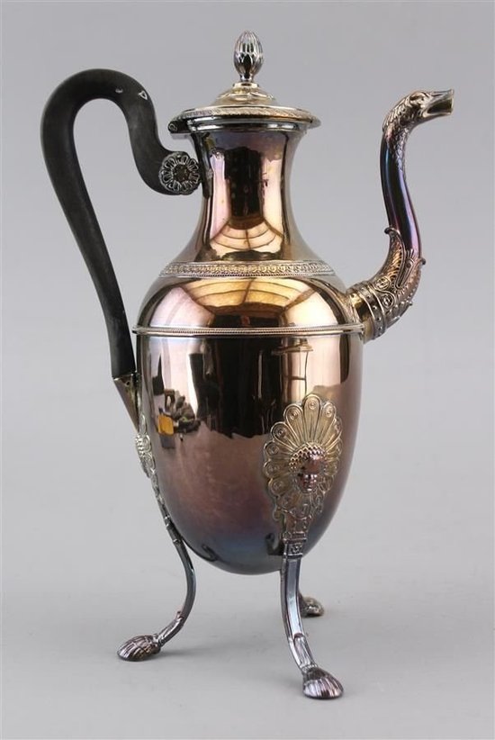 Restauro di caffettiere in argento
