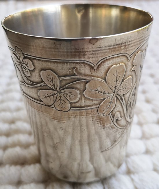 Timpani floral decoration, sterling silver fleur-de-lis, punch neck brace Monogram "RA"