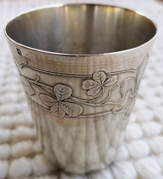 Timpani floral decoration, sterling silver fleur-de-lis, punch neck brace Monogram "RA"