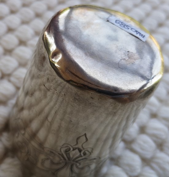 Timpani floral decoration, sterling silver fleur-de-lis, punch neck brace Monogram "RA"