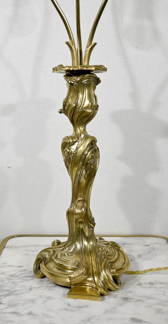 Art Nouveau lamp in gilded bronze - Late 19th century