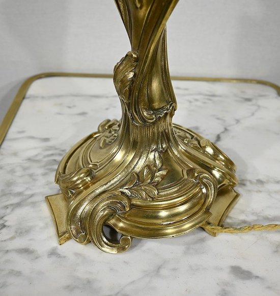 Art Nouveau lamp in gilded bronze - Late 19th century