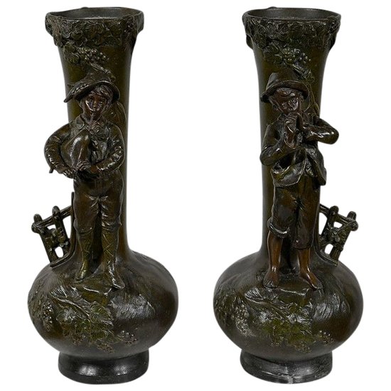 Pair of Regula Vases " Enfants musiciens ", after A. Moreau - End of XIXth century