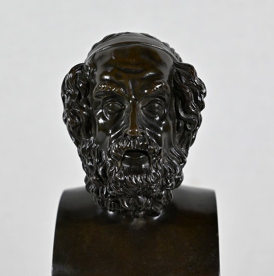 Clock in gilt bronze, stamped A. Destape - Early XIXth century