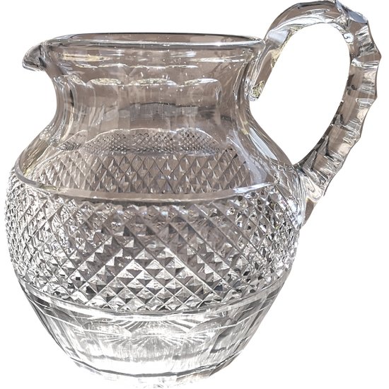 Lovely crystal pitcher "Trianon" model in Saint-Louis crystal