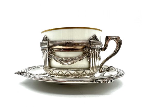 Pair of porcelain cups with Christofle Gallia mount