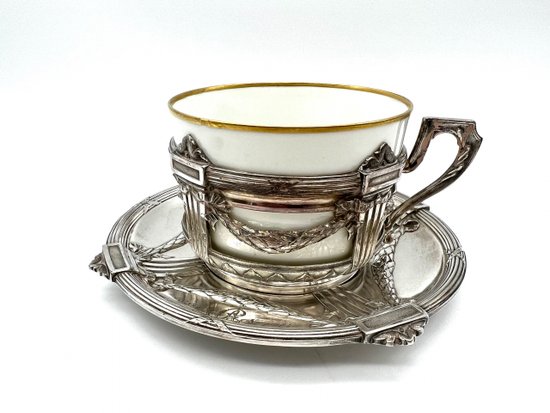 Pair of porcelain cups with Christofle Gallia mount