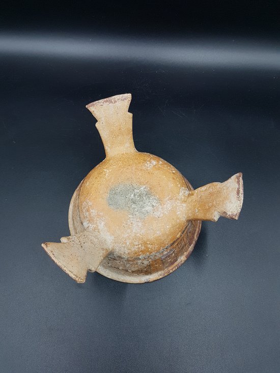 Vaso tripode Guanacaste Nicoya, Costa Rica 800-1200 d.C. J.c. 02