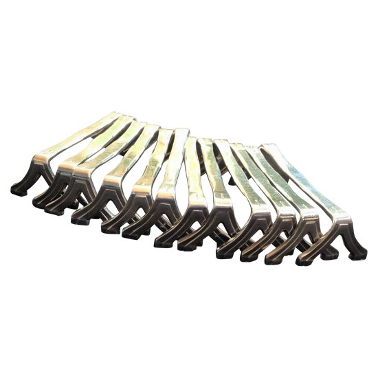12 versilberte Messerhalter