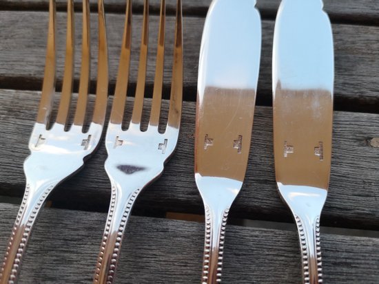 2 individual fish cutlery sets model Perles orfèvrerie Christofle