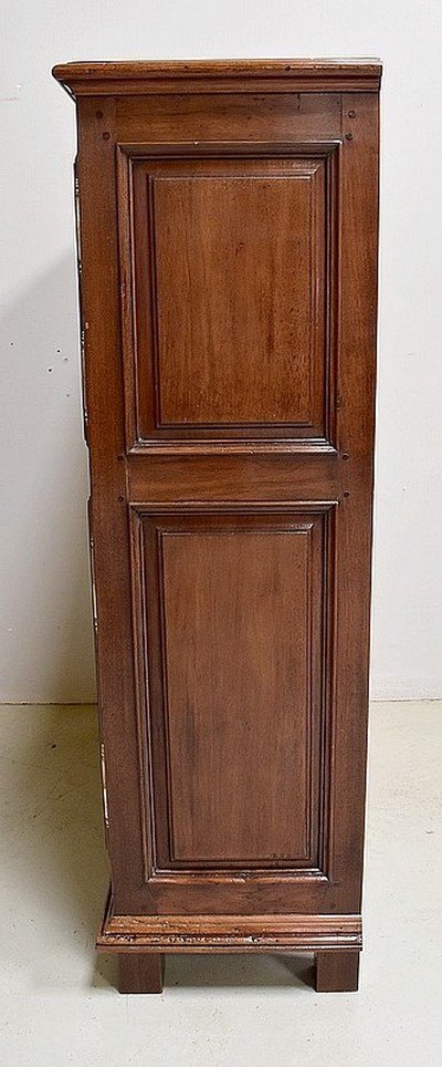 Small Buffet with Height of Support in Walnut - Beginning of XIXth century
